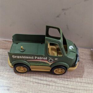 Vintage Green Grassland Patrol Toy Truck